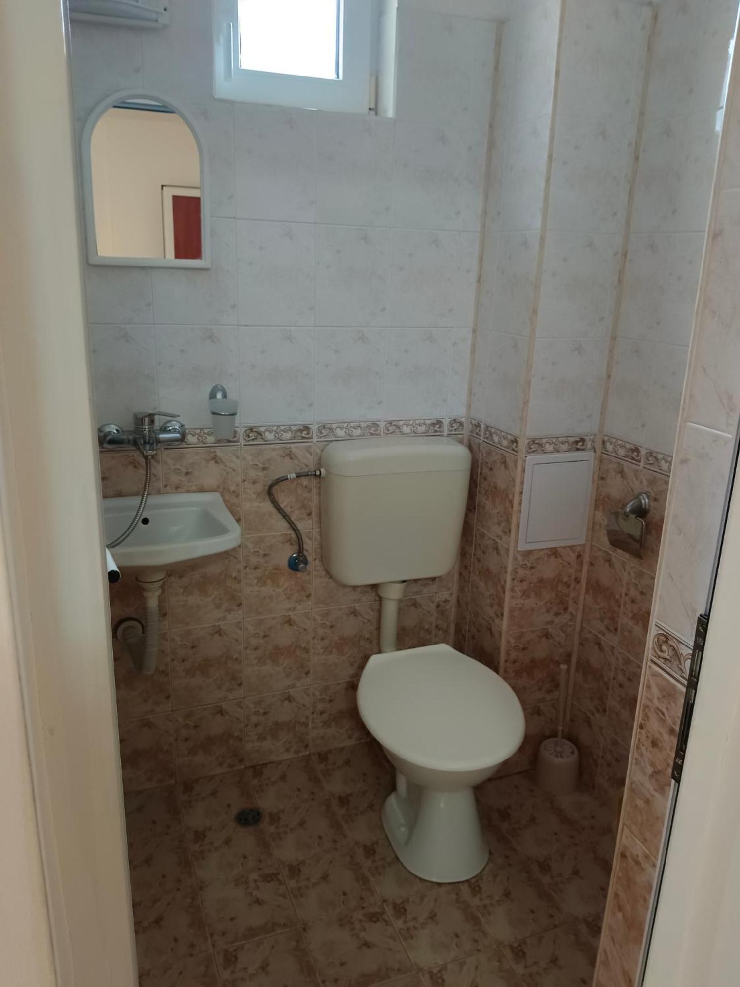 נסבר Стаи За Гости Ники מראה חיצוני תמונה
